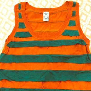 Sleeveless Orange 🍊 Green Sample NY top